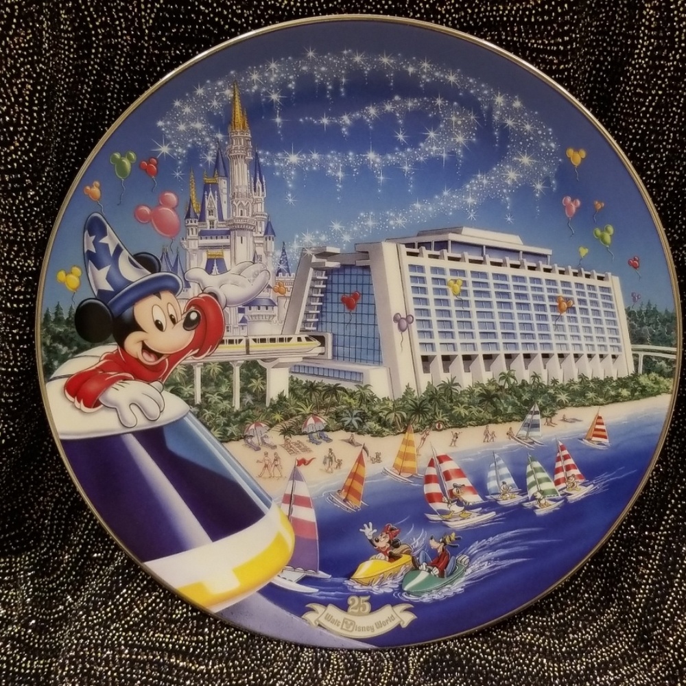 The Bradford Exchange "Contemporary" WDW Plate